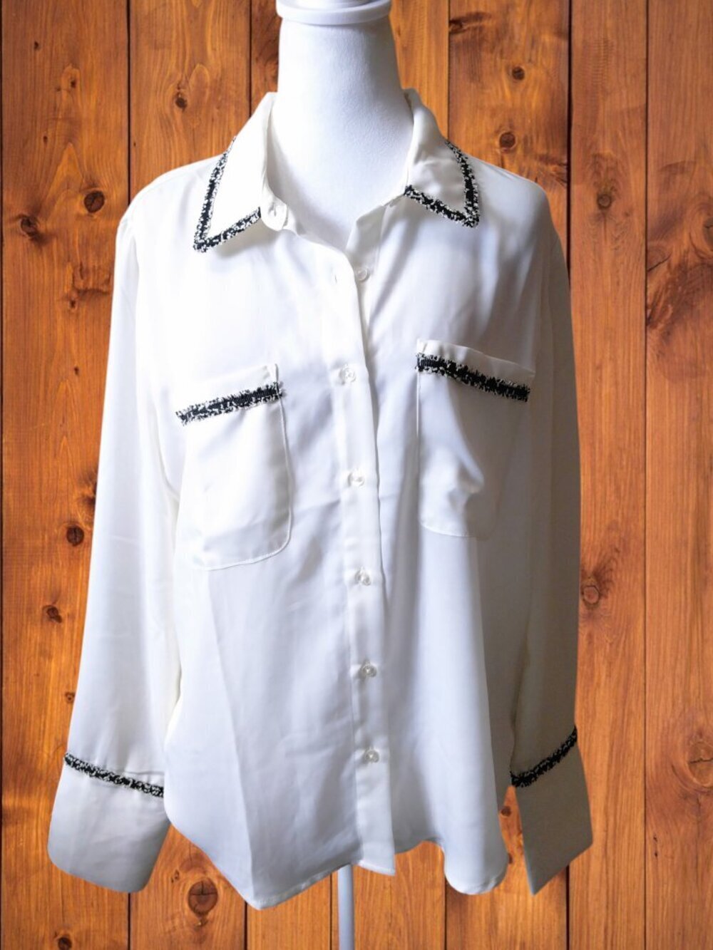 Laundry By Shelli Segal Large Button Front Blouse Collared Office Texture Accent